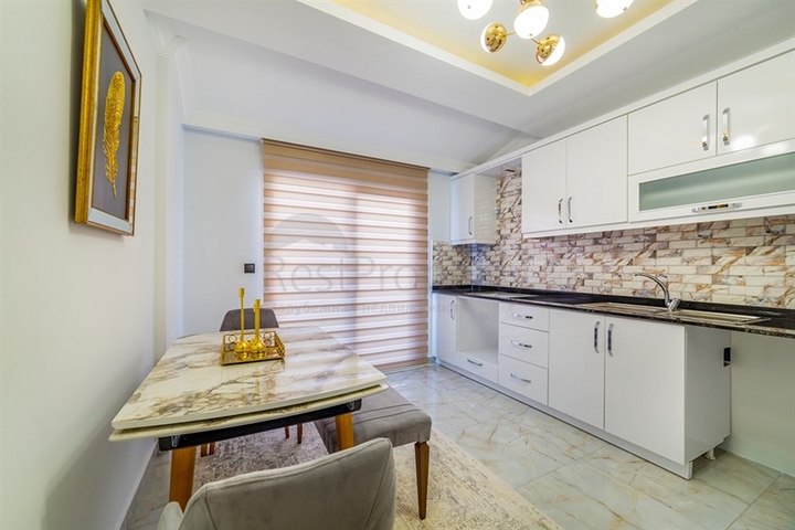 اطلالة بحر - دوبلكس فاخرة - تصميم 1+3 - في مهموتلار / الانيا 