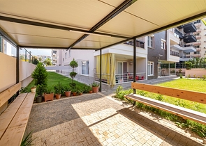 اطلالة بحر - دوبلكس فاخرة - تصميم 1+3 - في مهموتلار / الانيا 