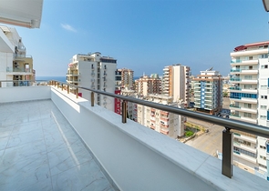 اطلالة بحر - دوبلكس فاخرة - تصميم 1+3 - في مهموتلار / الانيا 