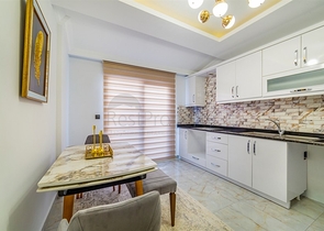 اطلالة بحر - دوبلكس فاخرة - تصميم 1+3 - في مهموتلار / الانيا 