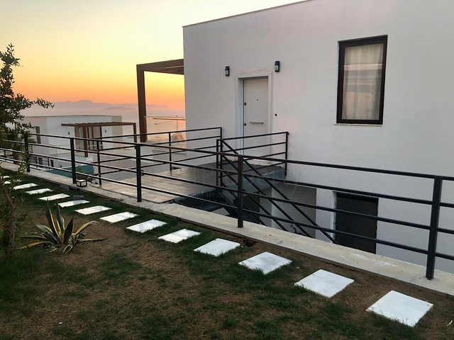 اطلالة بحرية خيالية - شقق وفلل ضمن مجمع فاخر - في بودروم 