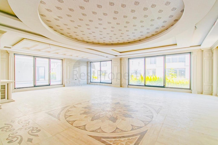 فلل جاهزة 3 + 1 و 5 + 1 في لارا انطاليا