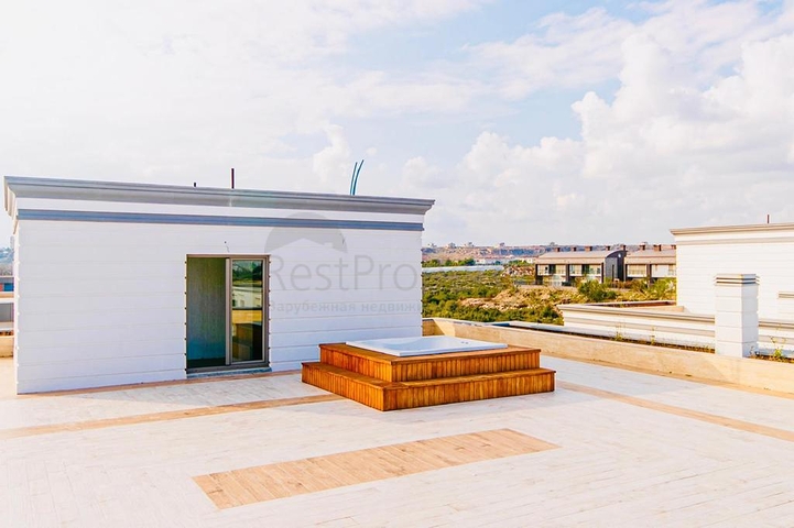 فلل جاهزة 3 + 1 و 5 + 1 في لارا انطاليا