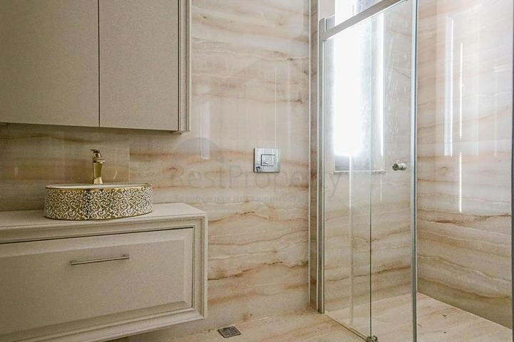 فلل جاهزة 3 + 1 و 5 + 1 في لارا انطاليا