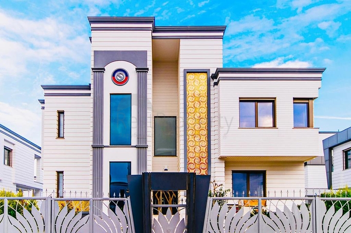 فلل جاهزة 3 + 1 و 5 + 1 في لارا انطاليا