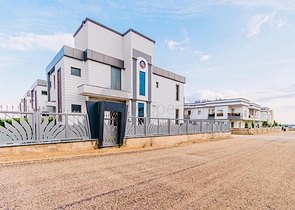 فلل جاهزة 3 + 1 و 5 + 1 في لارا انطاليا