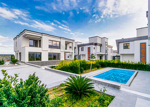 فلل جاهزة 3 + 1 و 5 + 1 في لارا انطاليا