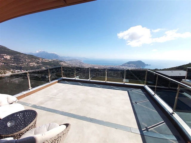 قصر فاخر للبيع في مدينة الانيا 