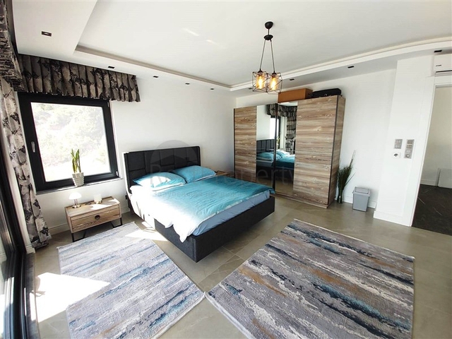 قصر فاخر للبيع في مدينة الانيا 