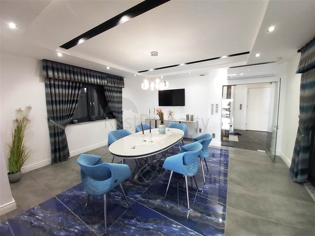 قصر فاخر للبيع في مدينة الانيا 