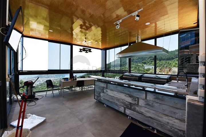 قصر فاخر للبيع في مدينة الانيا 