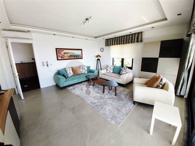 قصر فاخر للبيع في مدينة الانيا 