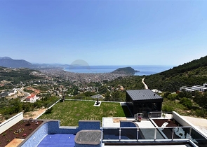 قصر فاخر للبيع في مدينة الانيا 