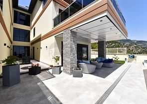 قصر فاخر للبيع في مدينة الانيا 