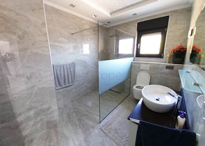 قصر فاخر للبيع في مدينة الانيا 