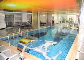 شقة 2 غرفة وصالة -مع الاثاث- ضمن مجمع فاخر - في مهموتلار / الانيا 