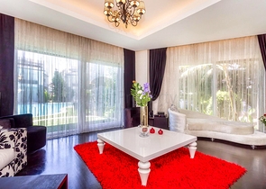 فلل من 4 غرف نوم في انطاليا 5 دقائق من شواطئ لارا