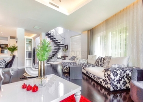 فلل من 4 غرف نوم في انطاليا 5 دقائق من شواطئ لارا