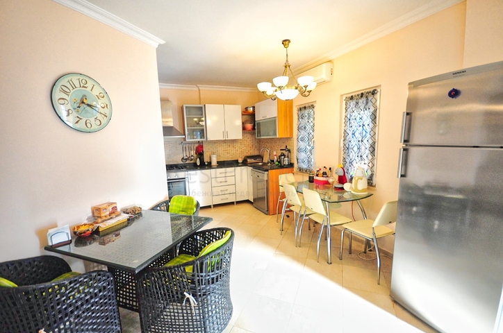 منزل خاص مع 3 غرف نوم في جاميوفا كيمير