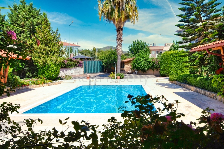 منزل خاص مع 3 غرف نوم في جاميوفا كيمير