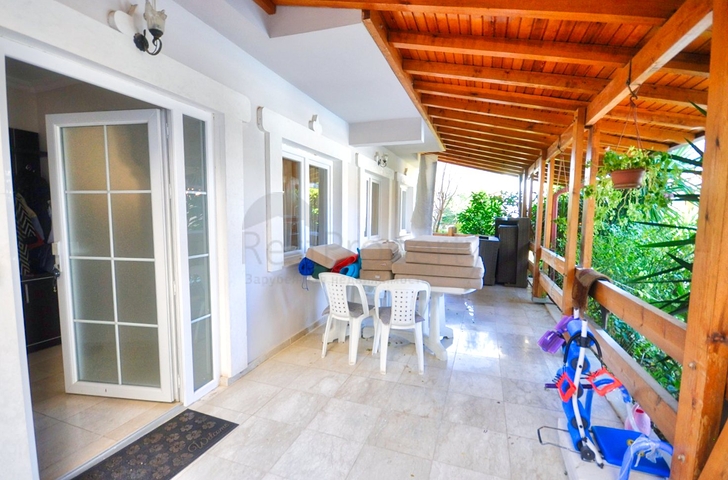 منزل خاص مع 3 غرف نوم في جاميوفا كيمير