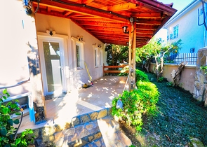 منزل خاص مع 3 غرف نوم في جاميوفا كيمير