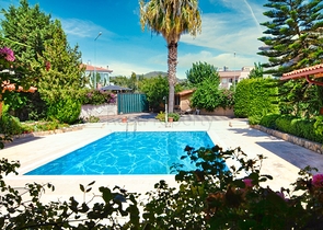 منزل خاص مع 3 غرف نوم في جاميوفا كيمير