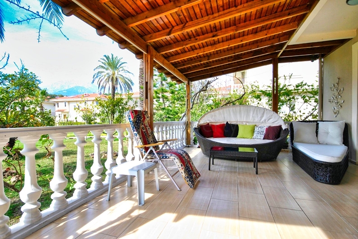 فيلا 4 + 1 على مسافة قريبة من البحر في جاميوفا