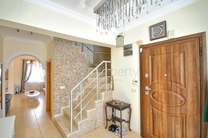 فيلا 4 + 1 على مسافة قريبة من البحر في جاميوفا