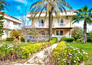 فيلا 4 + 1 على مسافة قريبة من البحر في جاميوفا