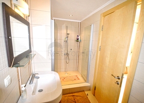 فيلا 4 + 1 على مسافة قريبة من البحر في جاميوفا