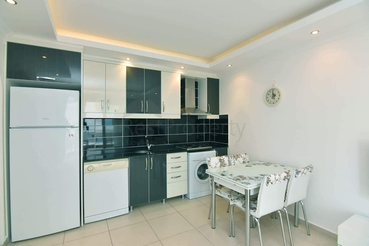 سعر مناسب - قريب من البحر والاسواق -شقة غرفة وصالة مفروشة - في مهموتلار / الانيا 