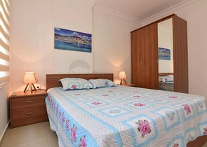 سعر مناسب - قريب من البحر والاسواق -شقة غرفة وصالة مفروشة - في مهموتلار / الانيا 