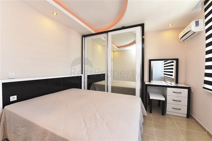 شقة انيقة - بالكون واسع - اطلالة مفتوحة -تصميم غرفة وصالة -في مهموتلار / الانيا 