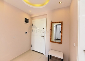 شقة انيقة - بالكون واسع - اطلالة مفتوحة -تصميم غرفة وصالة -في مهموتلار / الانيا 