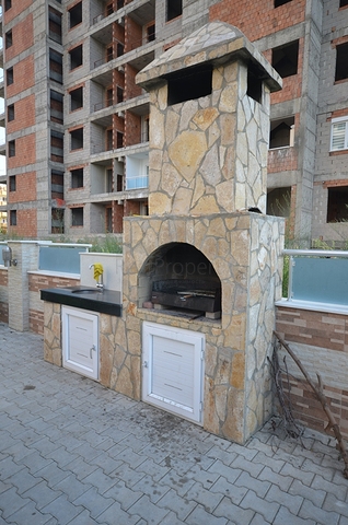 شقق بغرفة نوم واحدة وشقق بثلاث غرف نوم للبيع في ألانيا 