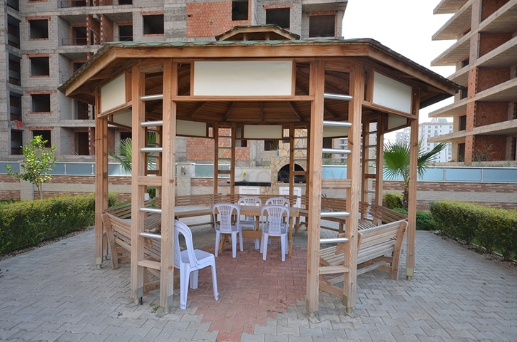 شقق بغرفة نوم واحدة وشقق بثلاث غرف نوم للبيع في ألانيا 