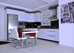 شقق بغرفة نوم واحدة وشقق بثلاث غرف نوم للبيع في ألانيا 