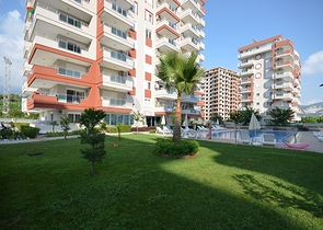 شقق بغرفة نوم واحدة وشقق بثلاث غرف نوم للبيع في ألانيا 