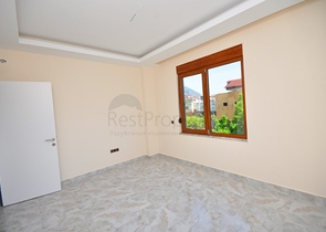 مجمع سكني حديث - جانب المشفى - شقة 2 غرفة وصالة - في اوبا / الانيا 