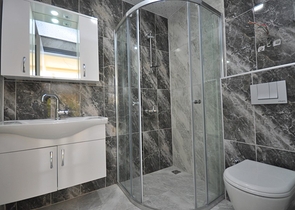 مجمع سكني حديث - جانب المشفى - شقة 2 غرفة وصالة - في اوبا / الانيا 