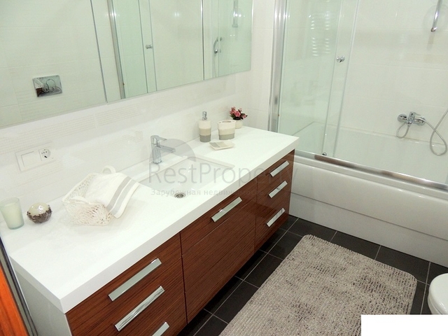 شقق عائلية - غرفتين وصالة او ثلاث غرف وصالة -مجمع سكني -في بيلك دوزو /اسطنبول 