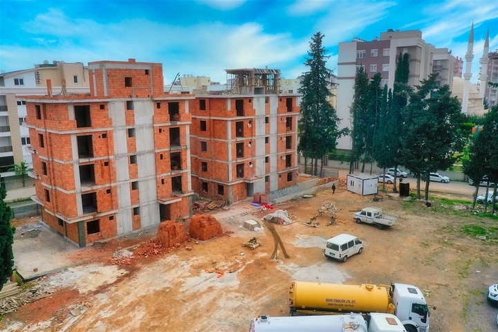 شقق فسيحة 2 + 1 قيد الإنشاء في مراد باشا أنطاليا