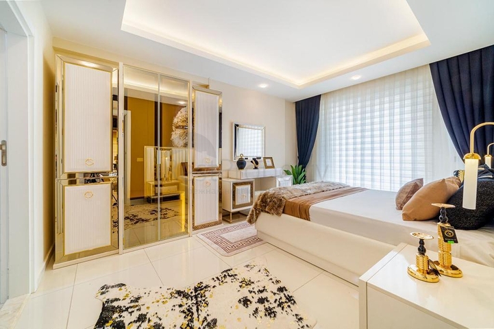 موقع مميز - تراس واسع - 3 غرف وصالة مفروشة - في مهموتلار / الانيا 