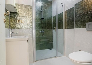 موقع مميز - تراس واسع - 3 غرف وصالة مفروشة - في مهموتلار / الانيا 