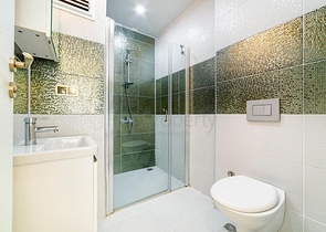 موقع مميز - تراس واسع - 3 غرف وصالة مفروشة - في مهموتلار / الانيا 