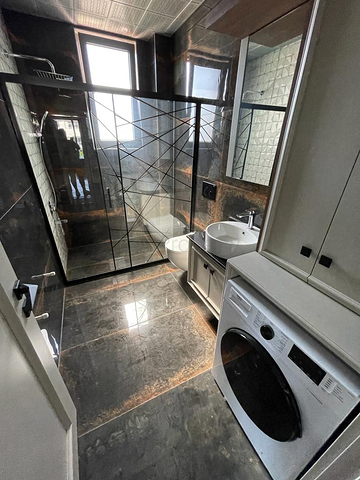 فلل 4 + 1 في المرحلة النهائية من البناء في انطاليا