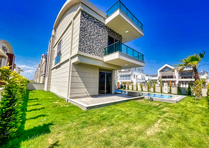 فلل 4 + 1 في المرحلة النهائية من البناء في انطاليا