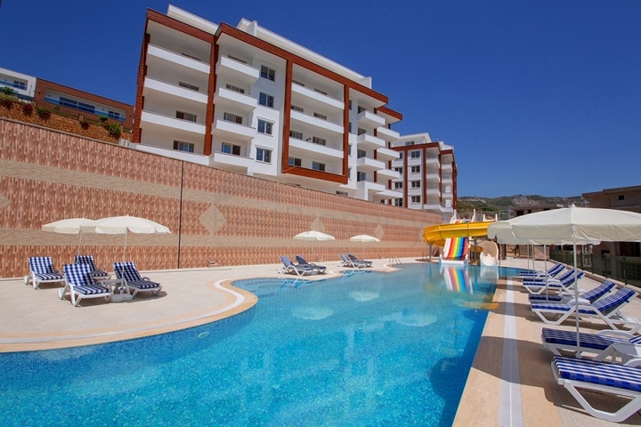 مجمع فاخر - شقة عائلية انيقة -2 غرفة وصالة -في كارجي جاك / الانيا