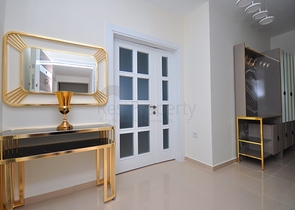 مجمع فاخر - شقة عائلية انيقة -2 غرفة وصالة -في كارجي جاك / الانيا